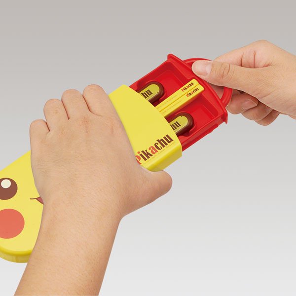 Skater Pokémon Pikachu Children Cutlery Set With Case