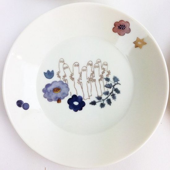 Moomin Herbarium Plate Set with Hattifattener Design