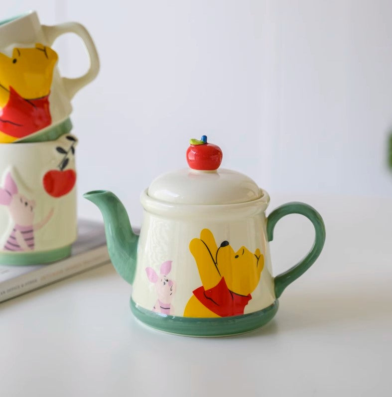 Disney Winnie the Pooh and Piglet Apple Teapot 350ml